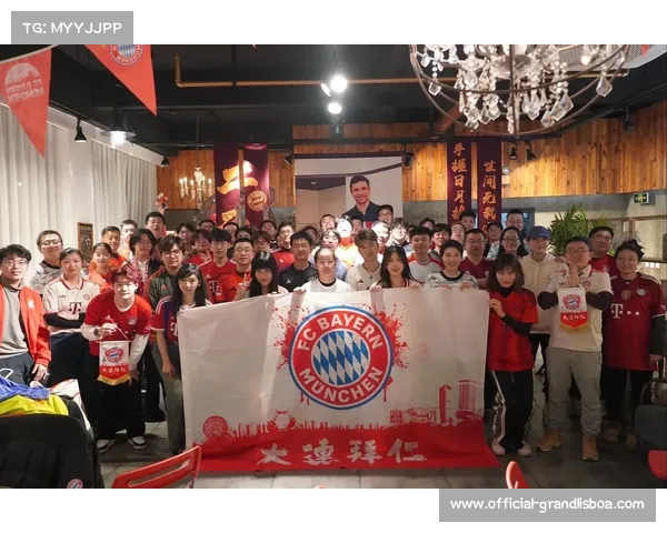 拜仁慕尼黑名字由来的趣闻与球迷女性化现象探讨 拜仁慕尼黑名字由来的趣闻与球迷女性化现象探讨